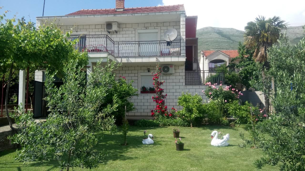 Apartmani Bridge Trebinje Eksteriør bilde